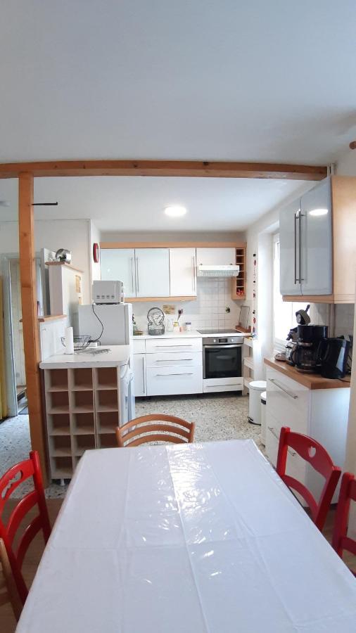 Maison 6-9 Pers Pour Vacances Et Cure Thermale เลอมงต์-ดอร์ ภายนอก รูปภาพ