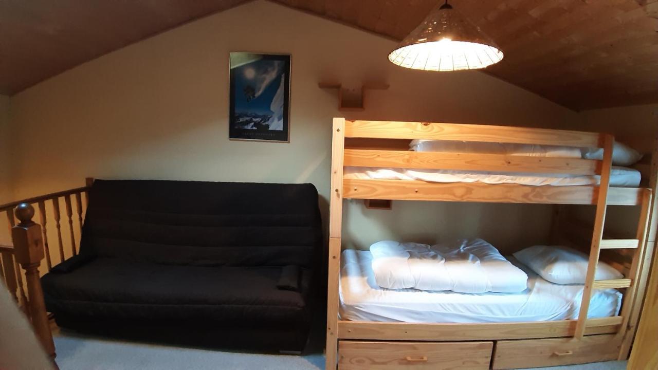 Maison 6-9 Pers Pour Vacances Et Cure Thermale เลอมงต์-ดอร์ ภายนอก รูปภาพ